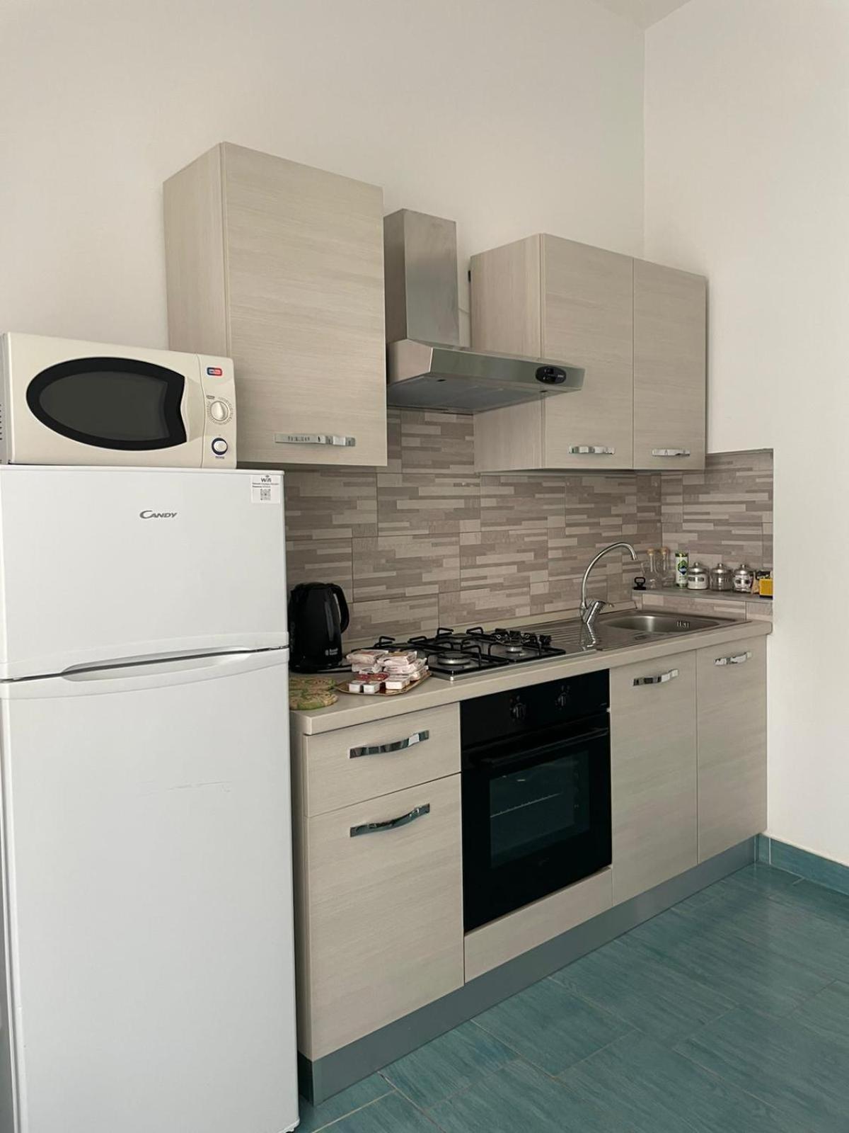 Orchidea Holiday Apartment เชฟาลู ภายนอก รูปภาพ