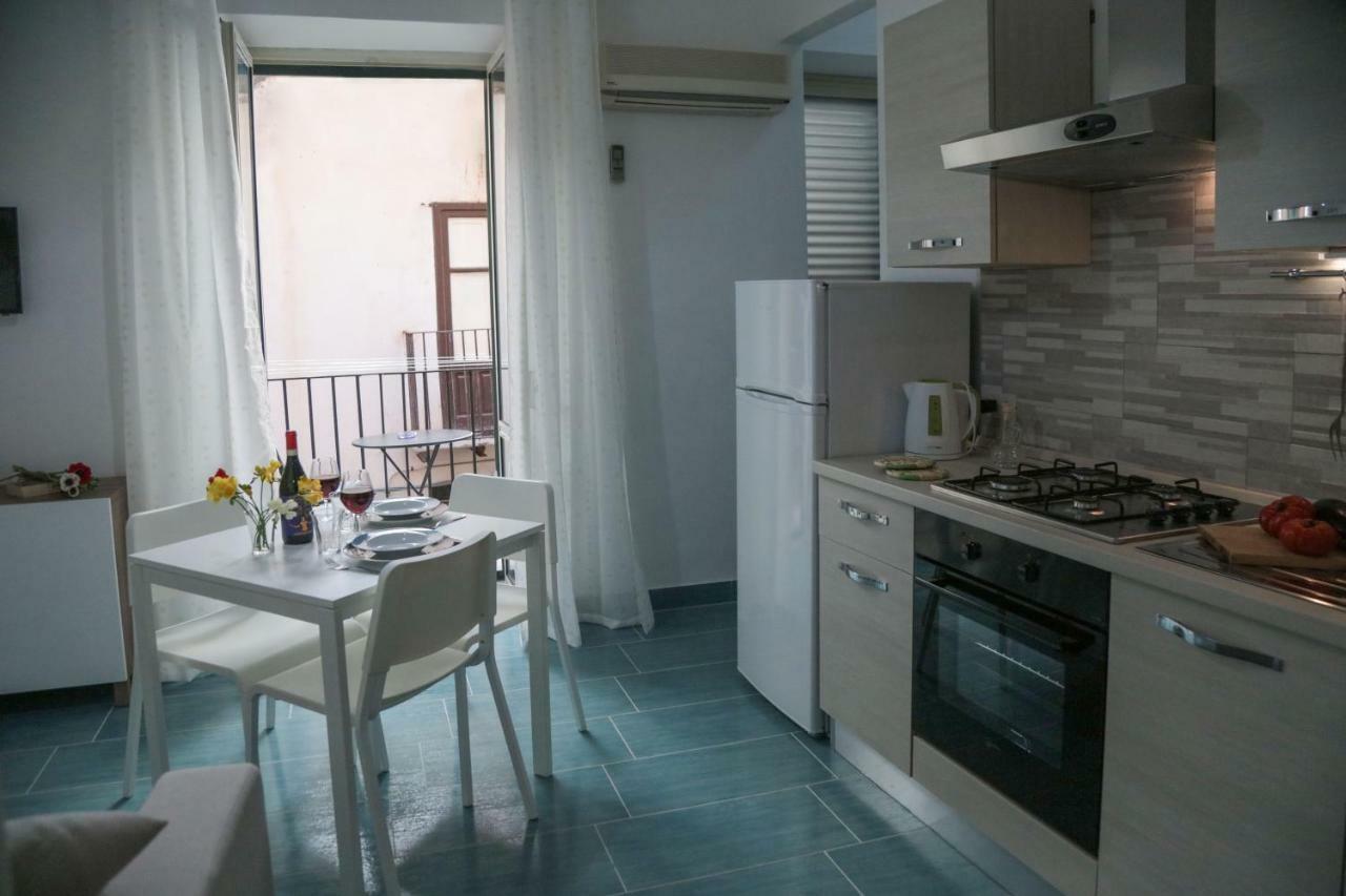 Orchidea Holiday Apartment เชฟาลู ภายนอก รูปภาพ